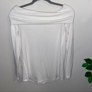 Abercrombie Soft AF Off the shoulder